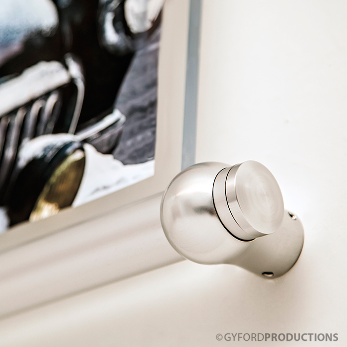 Slotted Wall Mount